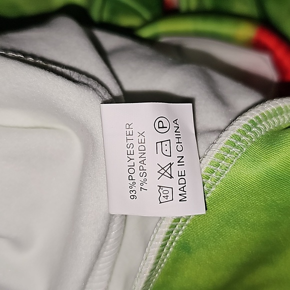 NWT Fashion Classic The Grinch Hooded Sweatshirt - Picture 7 of 9